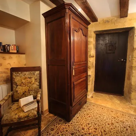 La Petite Maison