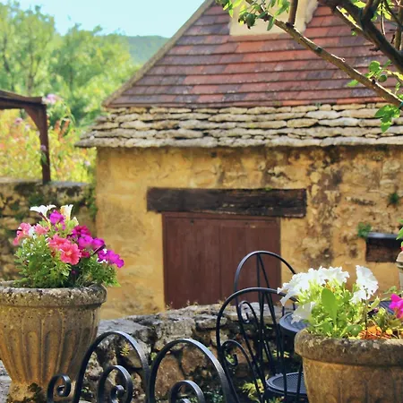 La Petite Maison- Fairytale In Village Center 펜션 *